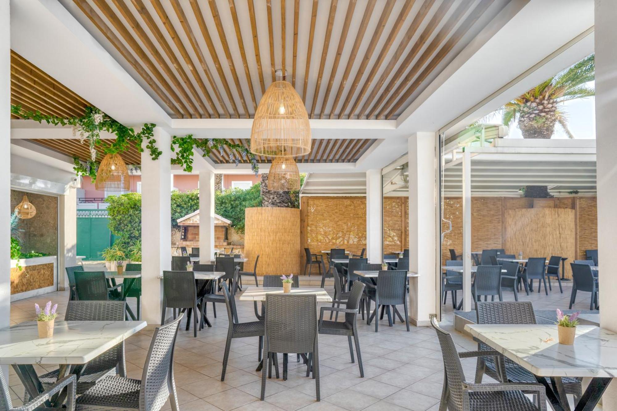 Poseidon Beach Hotel Laganas Exterior foto
